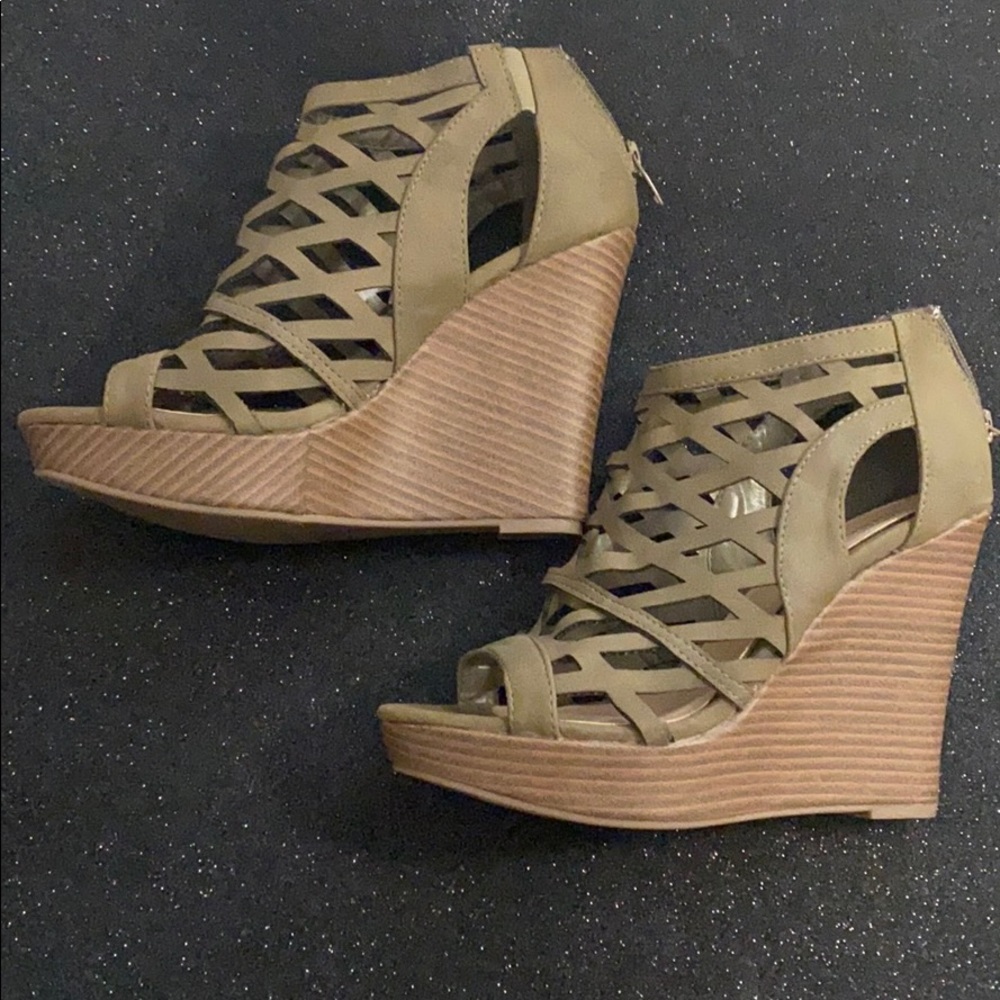 Women’s wedges
